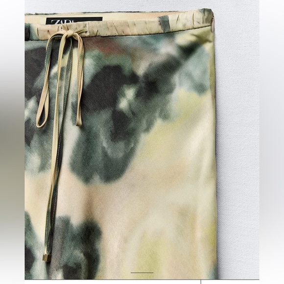 Zara TIE DYE PRINT SATIN EFFECT MIDI SKIRT - Picture 7 of 11